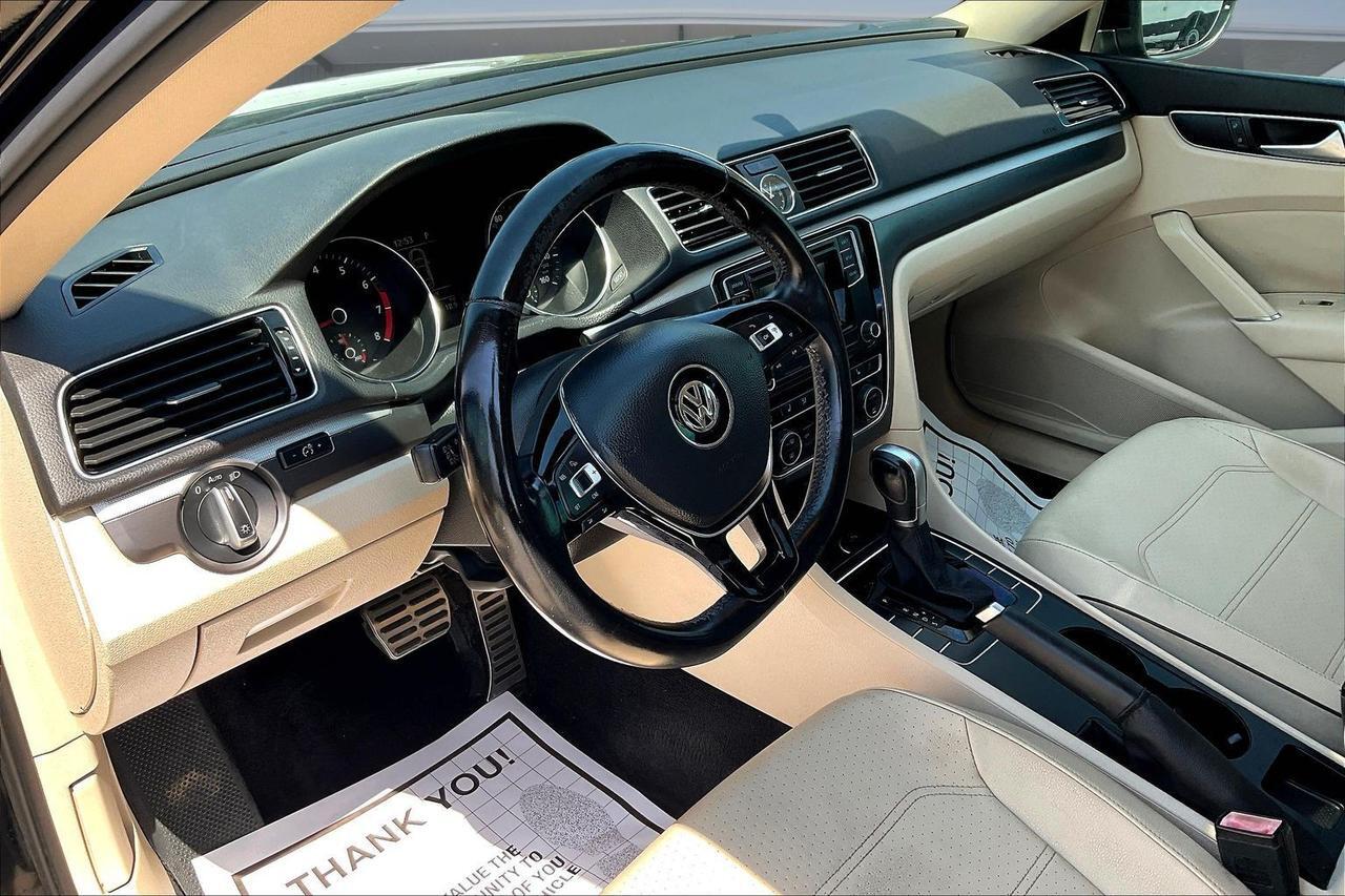 2016 VOLKSWAGEN PASSAT S Houston TX