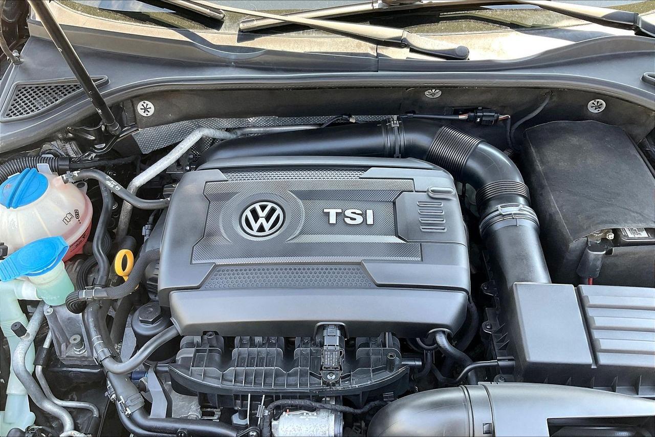 2016 VOLKSWAGEN PASSAT S Houston TX