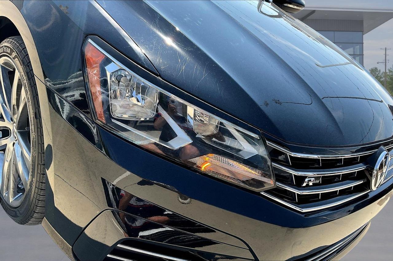 2016 VOLKSWAGEN PASSAT S Houston TX