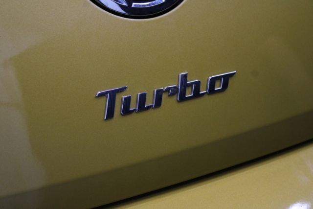 2016 Volkswagen Beetle 1.8T Dune Chantilly VA