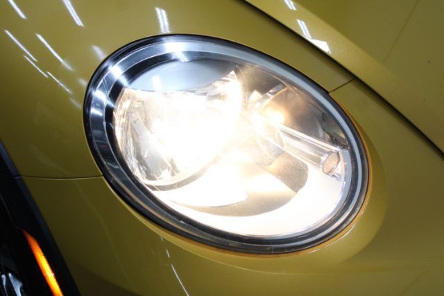 2016 Volkswagen Beetle 1.8T Dune Chantilly VA