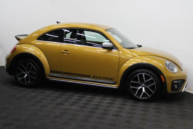 2016 Volkswagen Beetle 1.8T Dune