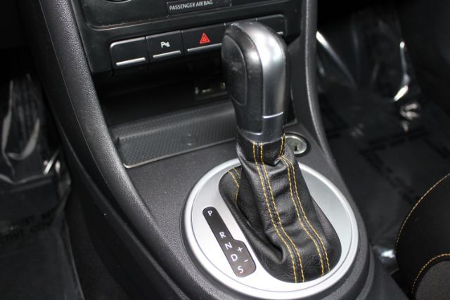 2016 Volkswagen Beetle 1.8T Dune Chantilly VA