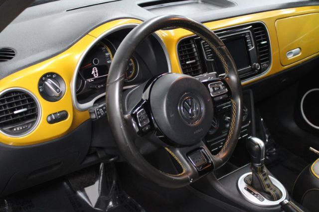 2016 Volkswagen Beetle 1.8T Dune Chantilly VA