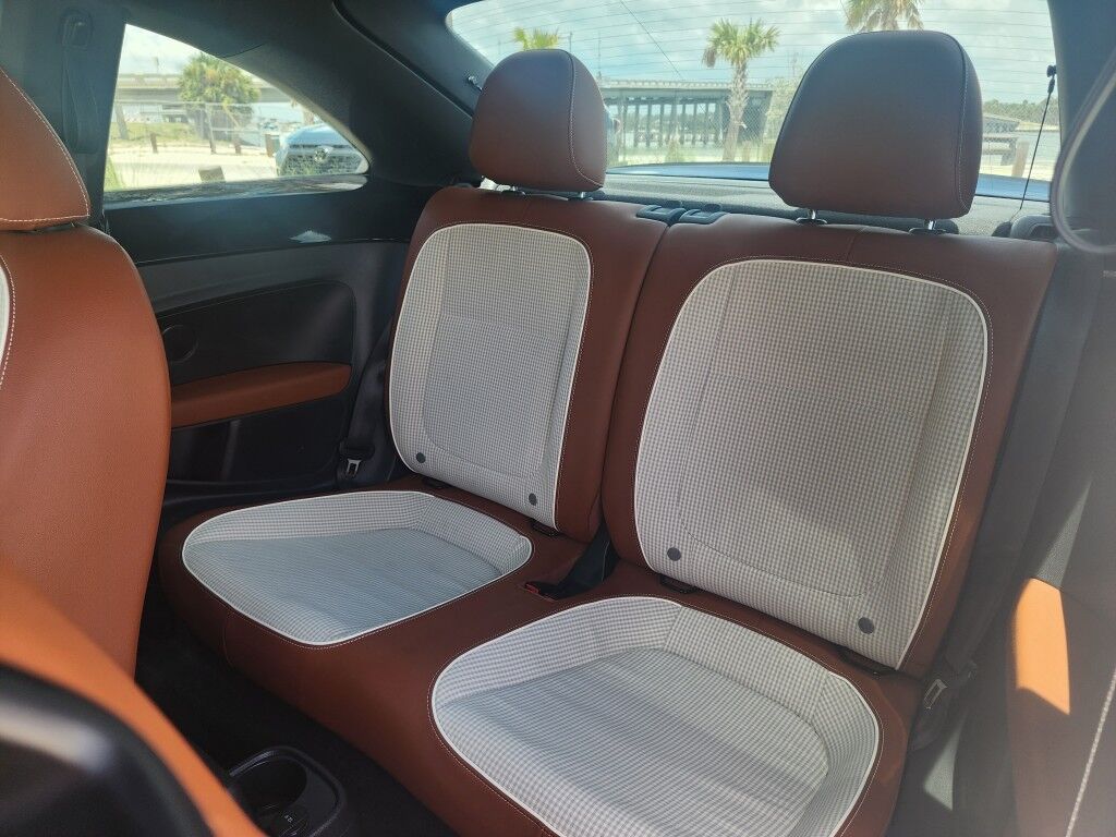 2016 Volkswagen Beetle Coupe 1.8T CLASSIC~1 OWNER ~ CLEAN CARFAX~LOW MILES~ONLINE FINANCE AND SHIPPING AVAILABLE!!! Sarasota FL