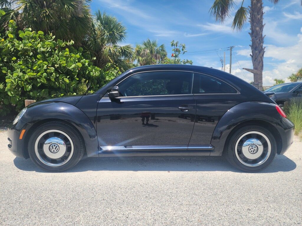 2016 Volkswagen Beetle Coupe 1.8T CLASSIC~1 OWNER ~ CLEAN CARFAX~LOW MILES~ONLINE FINANCE AND SHIPPING AVAILABLE!!! Sarasota FL