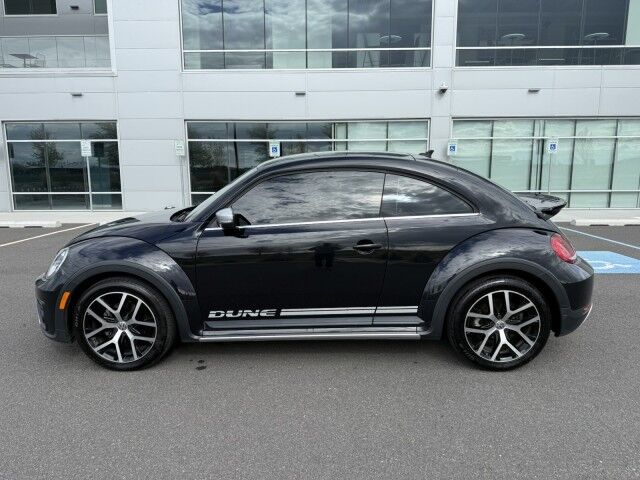 2016 Volkswagen Beetle Coupe 1.8T Dune