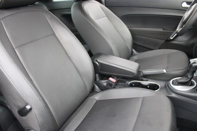 2016 Volkswagen Beetle Coupe 1.8T S Melbourne FL