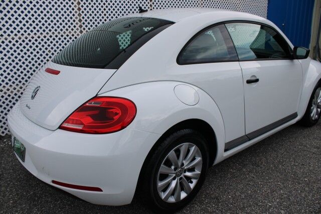 2016 Volkswagen Beetle Coupe 1.8T S Melbourne FL