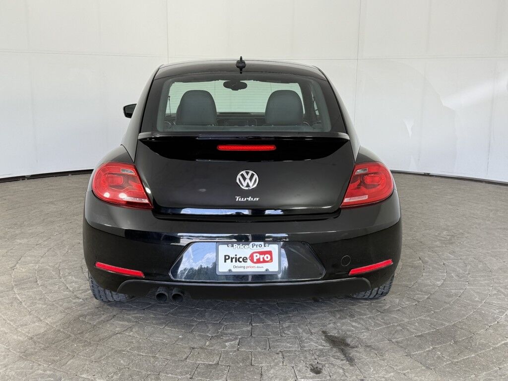 2016 Volkswagen Beetle Coupe 1.8T SE Maumee OH