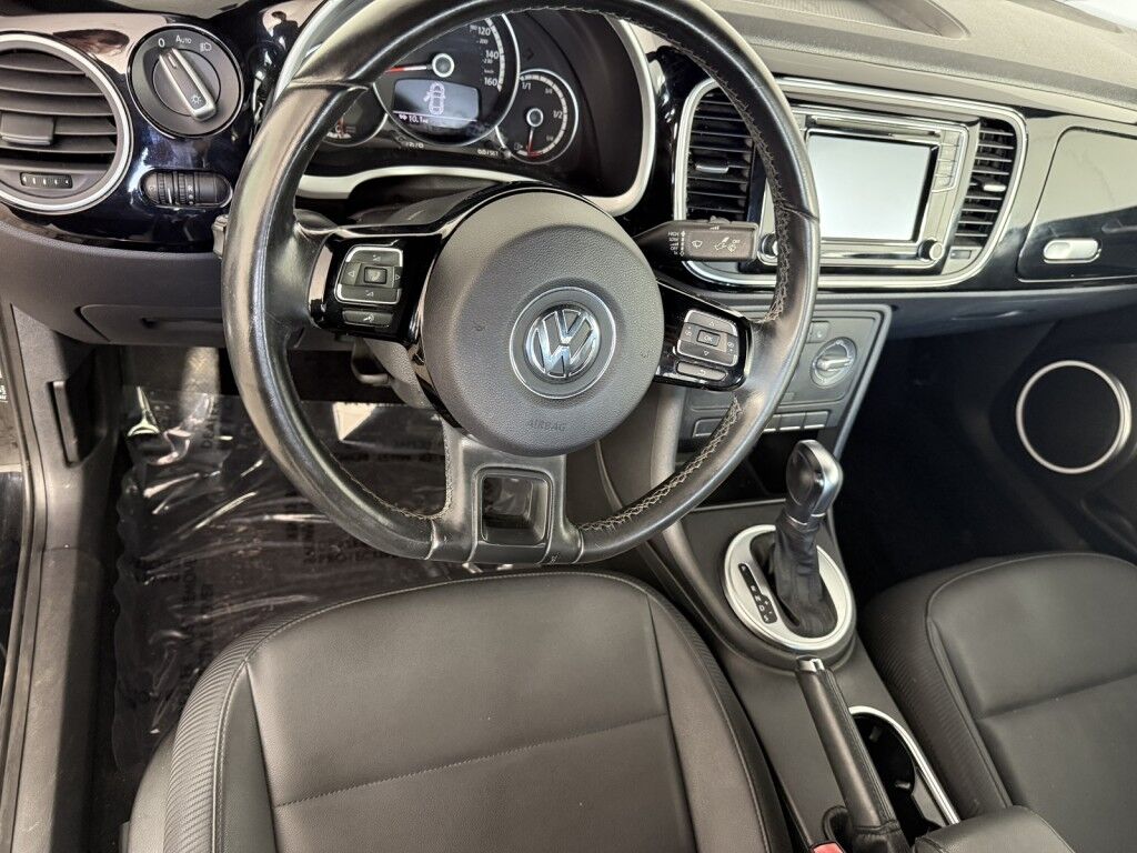 2016 Volkswagen Beetle Coupe 1.8T SE Maumee OH