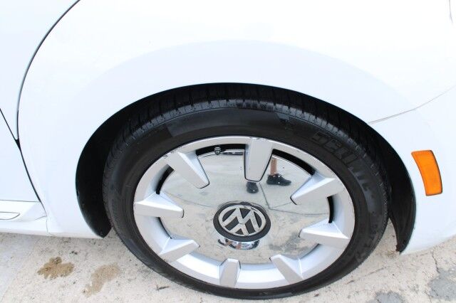 2016 Volkswagen Beetle Coupe 1.8T SE SUN AND SOUND Melbourne FL