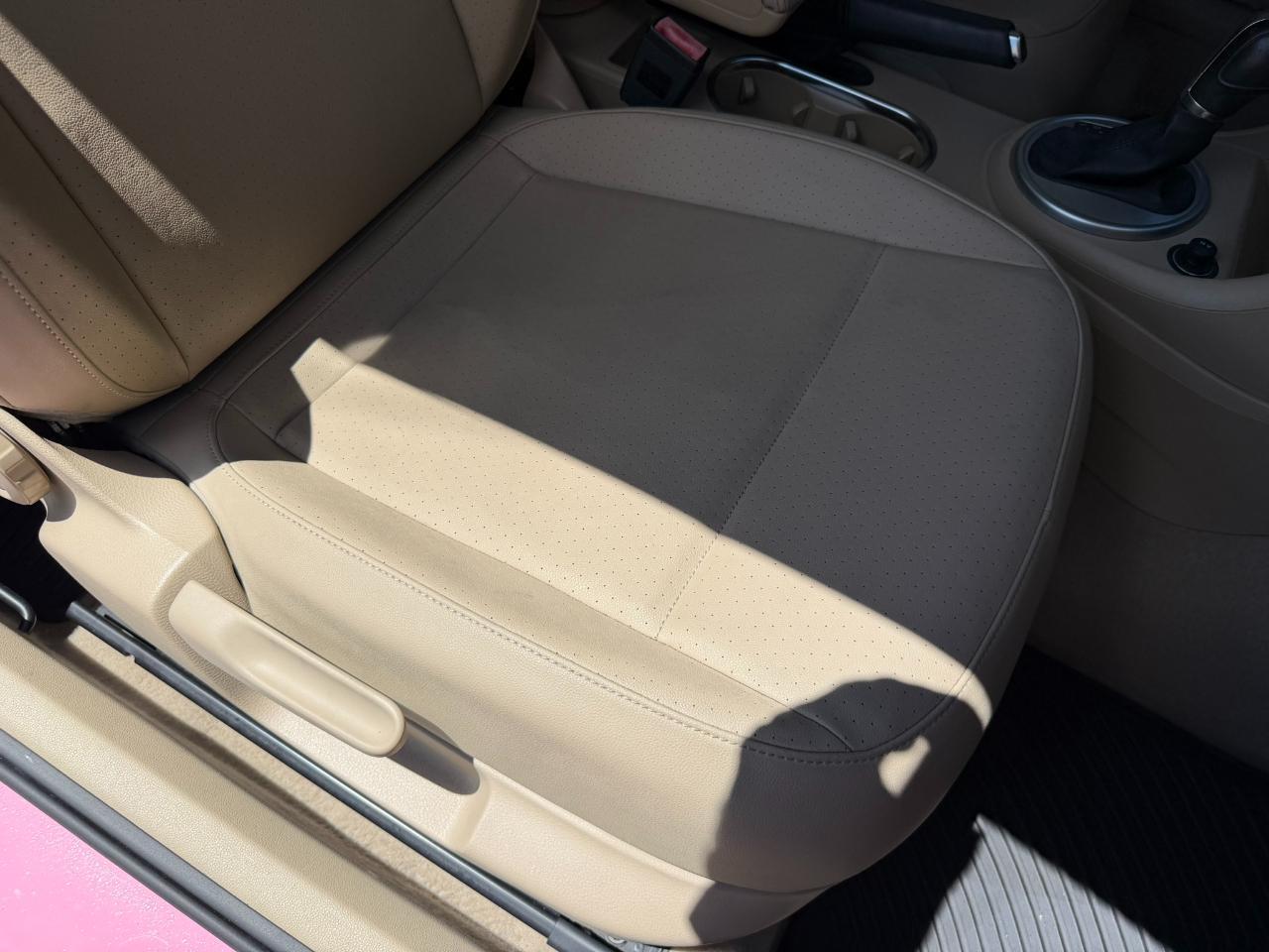 2016 Volkswagen Beetle Coupe 2dr Auto 1.8T SE PZEV Jacksonville FL