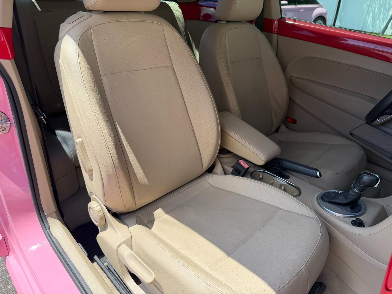 2016 Volkswagen Beetle Coupe 2dr Auto 1.8T SE PZEV Jacksonville FL