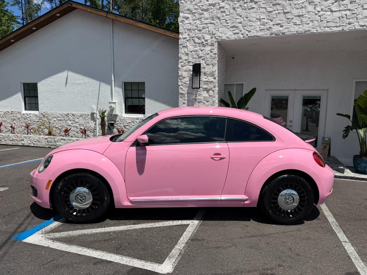 2016 Volkswagen Beetle Coupe 2dr Auto 1.8T SE PZEV