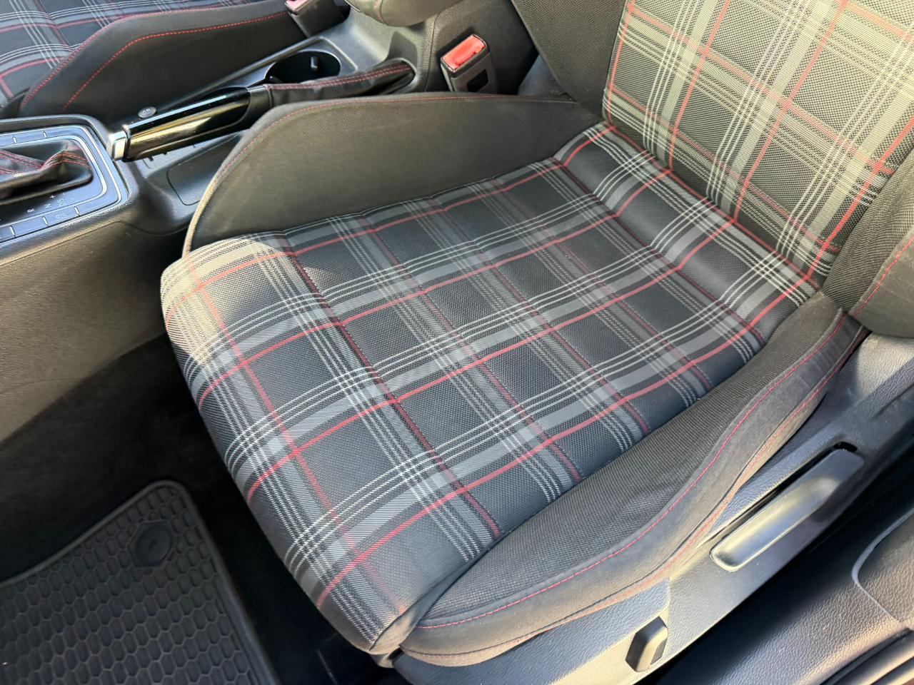 2016 Volkswagen Golf GTI 4dr HB DSG S Jacksonville FL