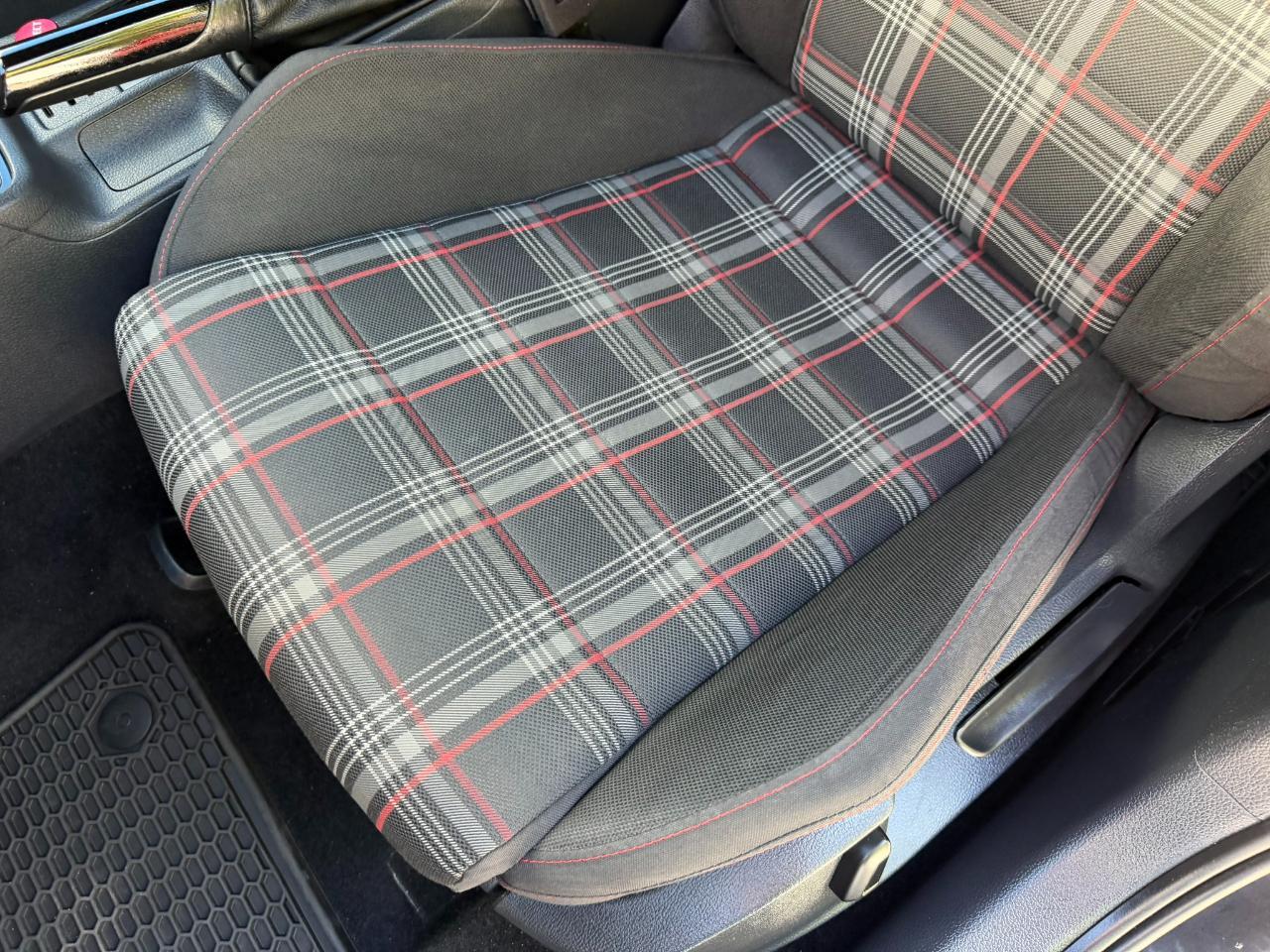 2016 Volkswagen Golf GTI 4dr HB DSG S Jacksonville FL