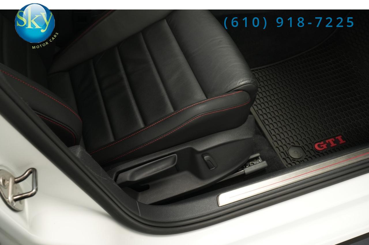 2016 Volkswagen Golf GTI Autobahn w/Performance Pkg 6-Speed Manual West Chester PA