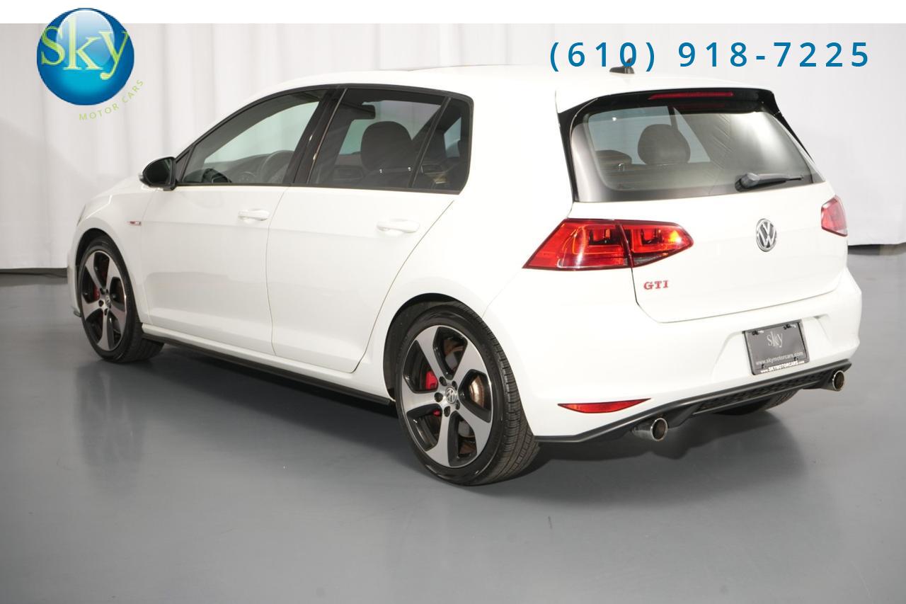 2016 Volkswagen Golf GTI Autobahn w/Performance Pkg 6-Speed Manual West Chester PA
