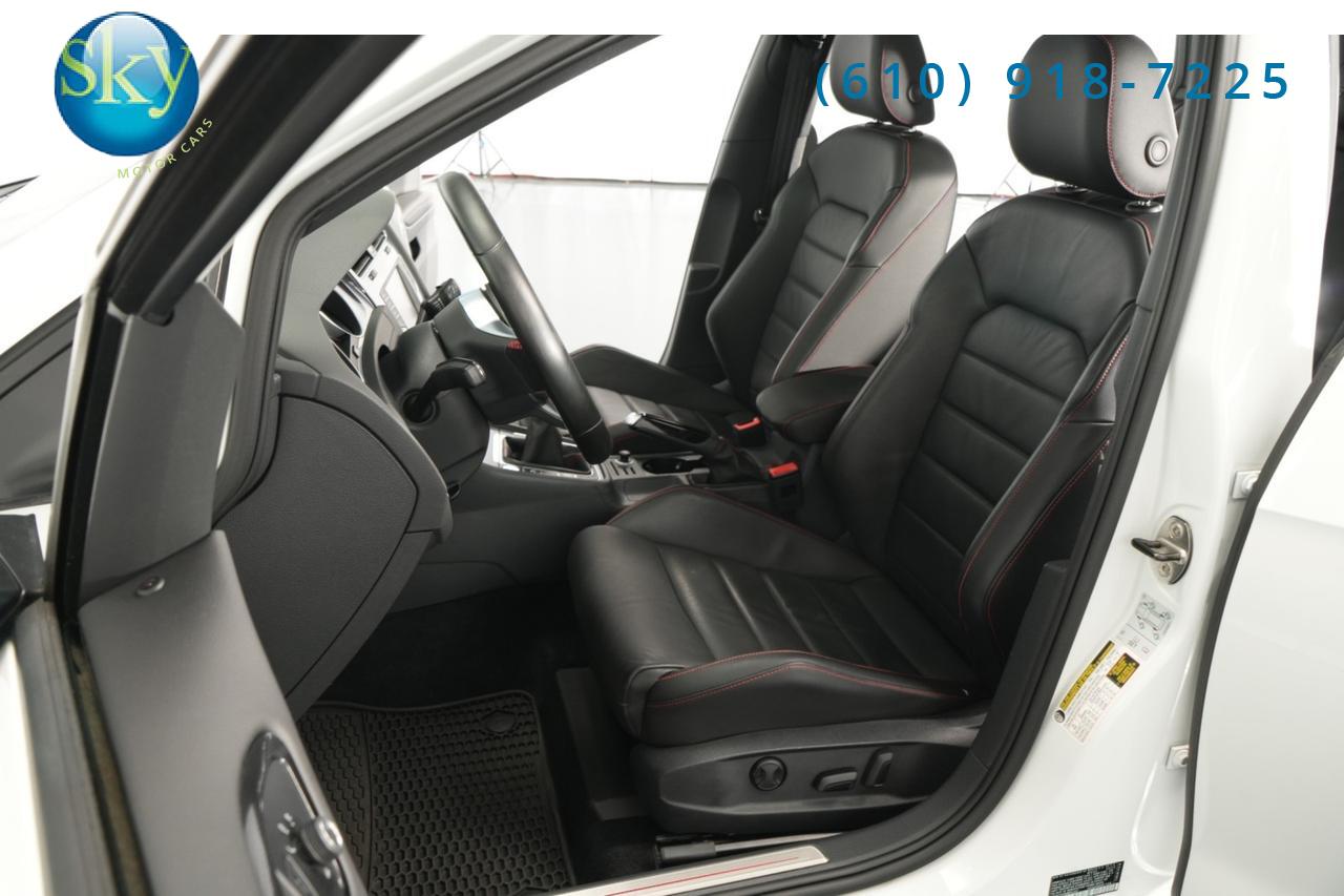 2016 Volkswagen Golf GTI Autobahn w/Performance Pkg 6-Speed Manual West Chester PA