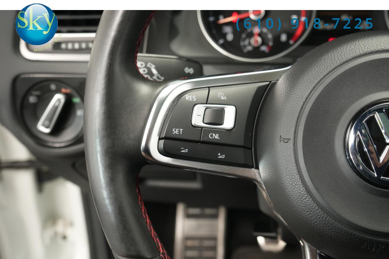 2016 Volkswagen Golf GTI Autobahn w/Performance Pkg 6-Speed Manual West Chester PA