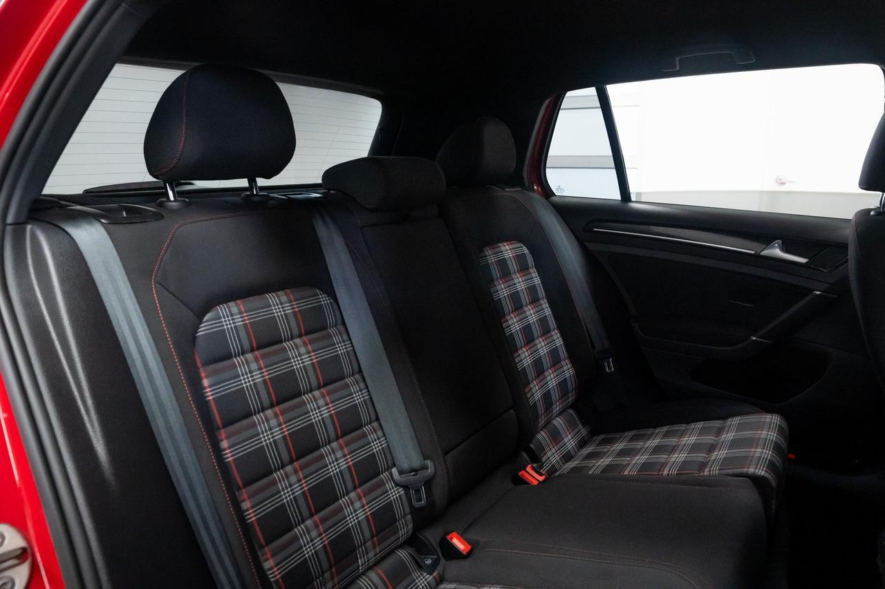 2016 Volkswagen Golf GTI S Heated Seats Performance Package Portland OR