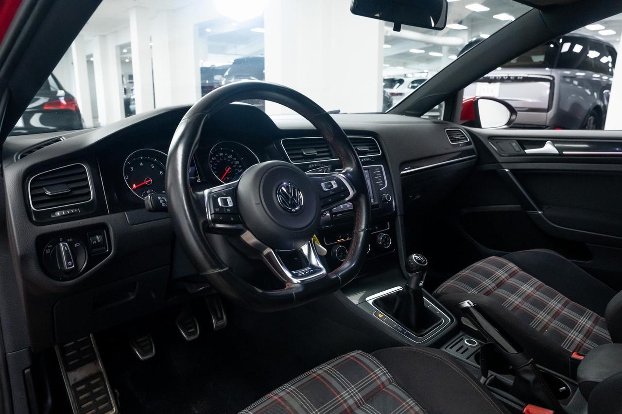 2016 Volkswagen Golf GTI S Heated Seats Performance Package Portland OR