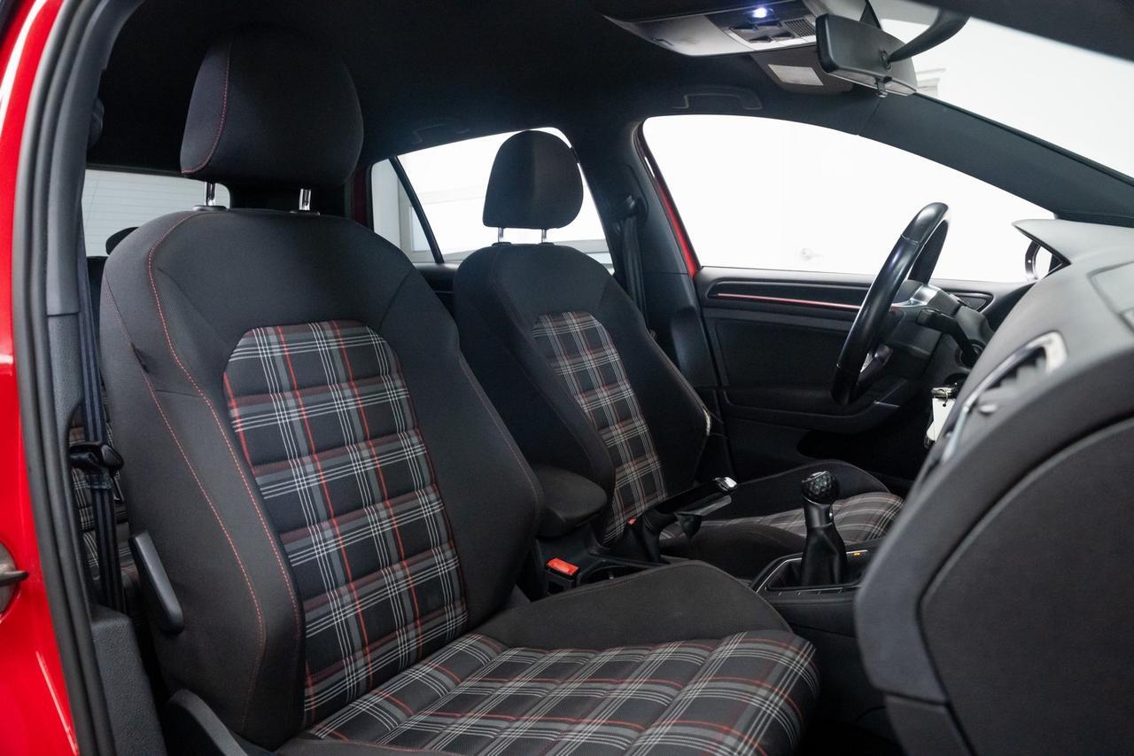 2016 Volkswagen Golf GTI S Heated Seats Performance Package Portland OR