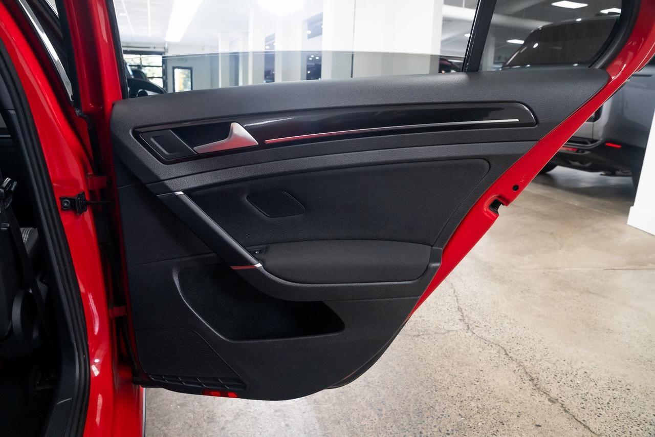 2016 Volkswagen Golf GTI S Heated Seats Performance Package Portland OR