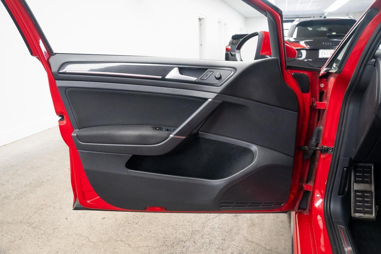 2016 Volkswagen Golf GTI S Heated Seats Performance Package Portland OR