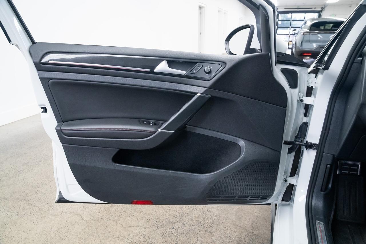 2016 Volkswagen Golf GTI SE Heated Seats Lowered Suspension Portland OR