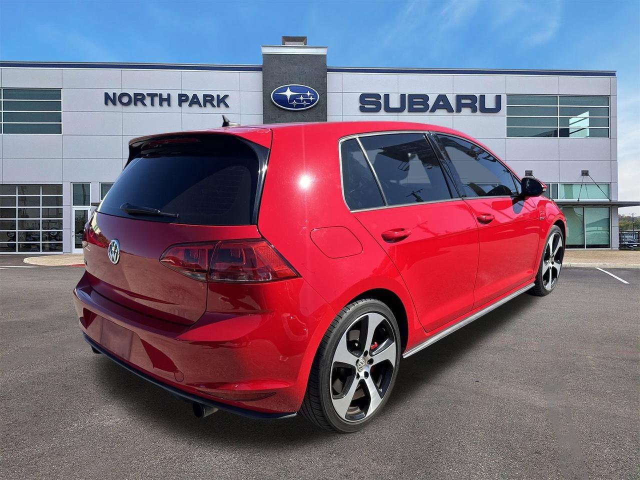 2016 Volkswagen Golf GTI SE