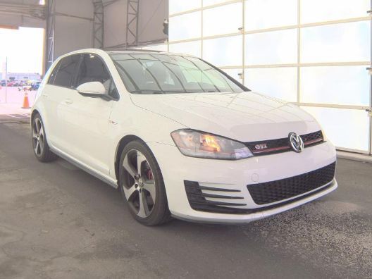 2016 Volkswagen Golf GTI SE w/Performance Pkg