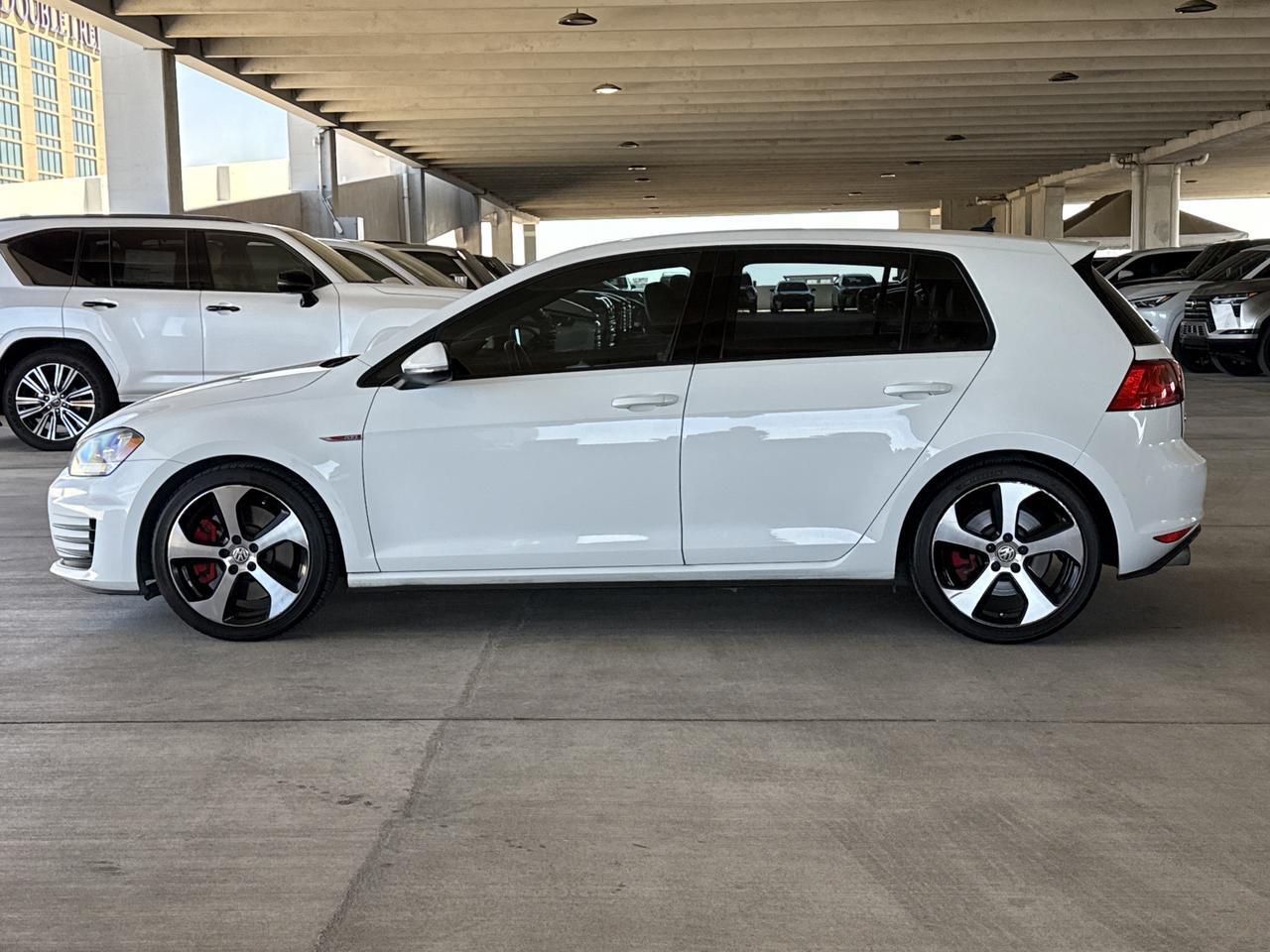 2016 Volkswagen Golf GTI SE w/Performance Pkg