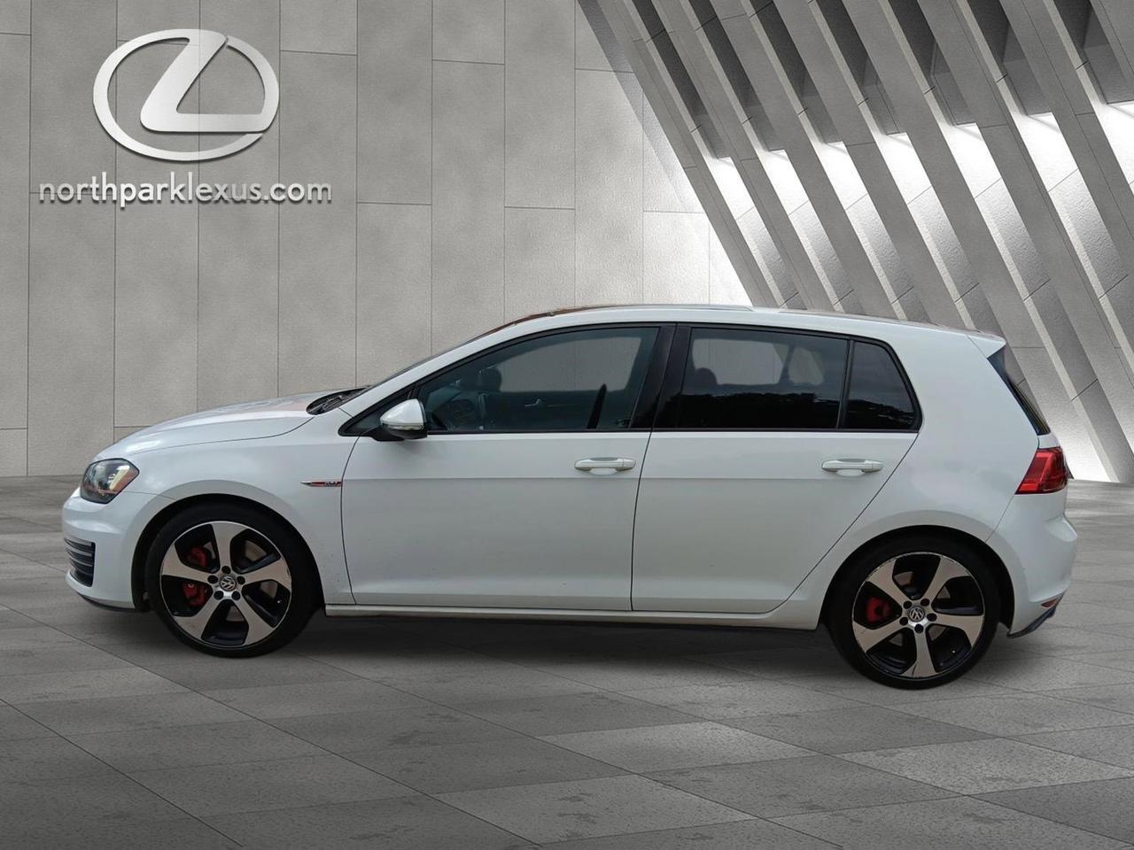 2016 Volkswagen Golf GTI SE w/Performance Pkg