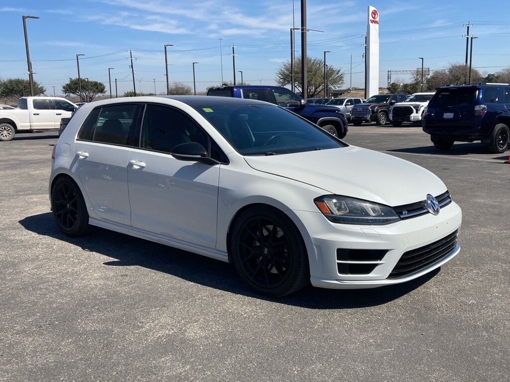 2016 Volkswagen Golf R