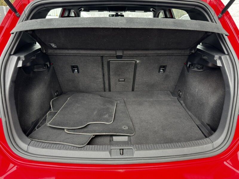 2016 Volkswagen Golf R Willow Grove PA