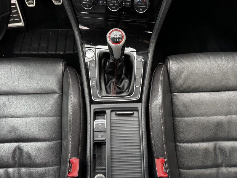 2016 Volkswagen Golf R Willow Grove PA