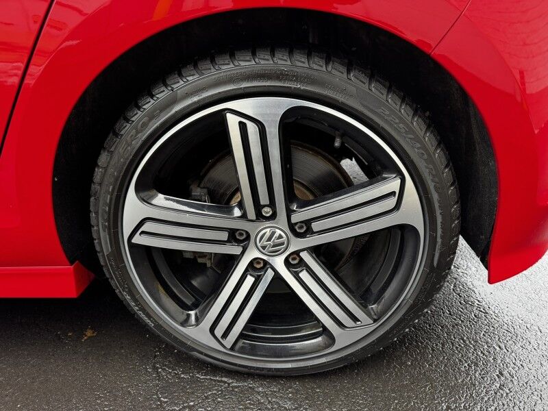 2016 Volkswagen Golf R Willow Grove PA