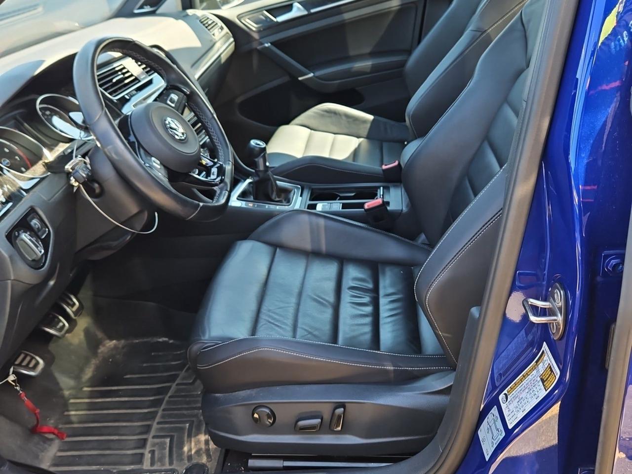 2016 Volkswagen Golf R DCC &amp; Navigation 4Motion 4Motion 1 Owner / 6 Speed Manual Portland OR