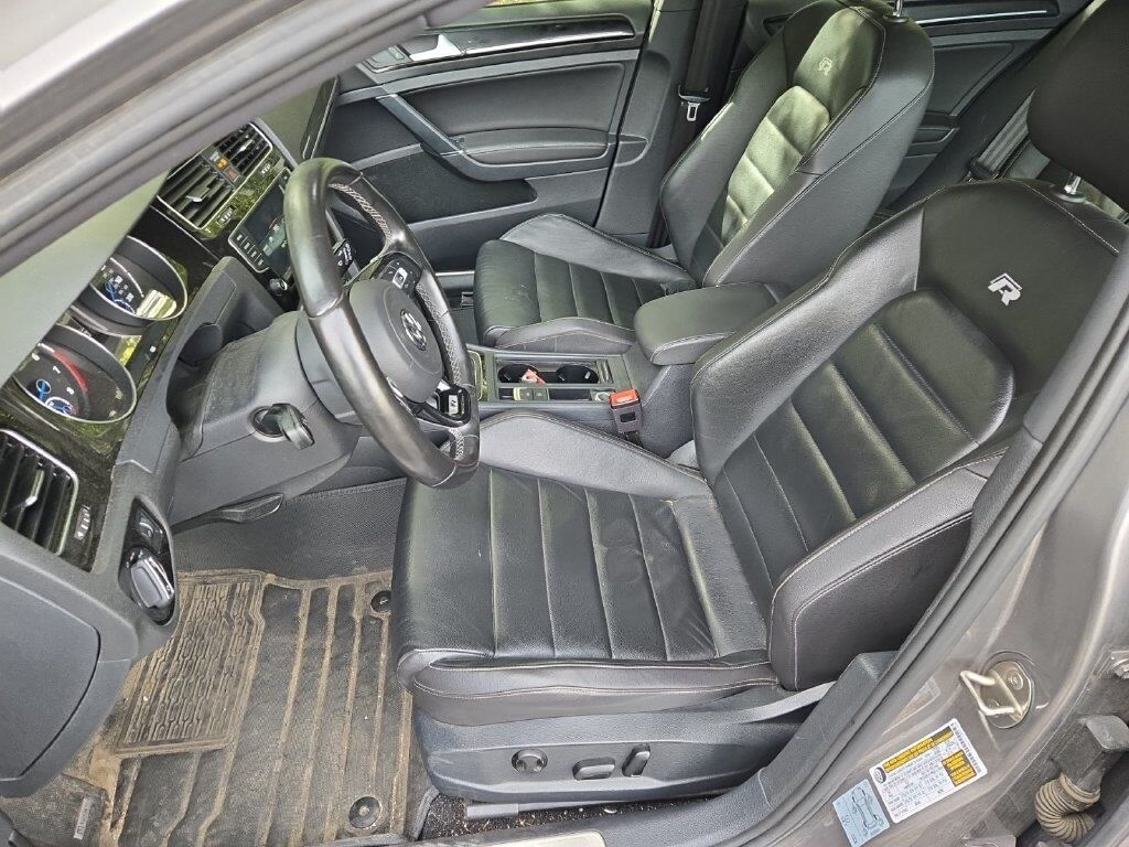 2016 Volkswagen Golf R DCC &amp; Navigation 4Motion Beaverton OR
