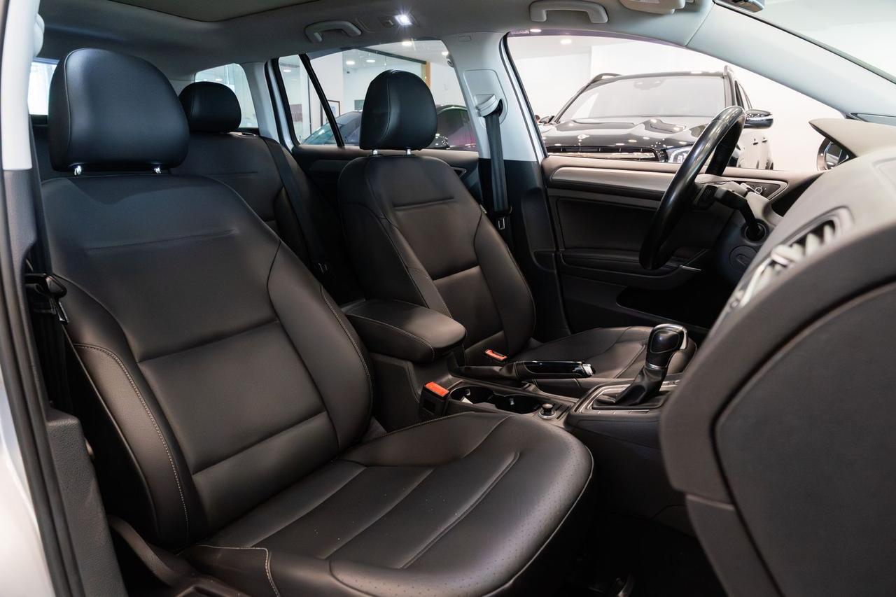 2016 Volkswagen Golf SportWagen SE Gladstone OR