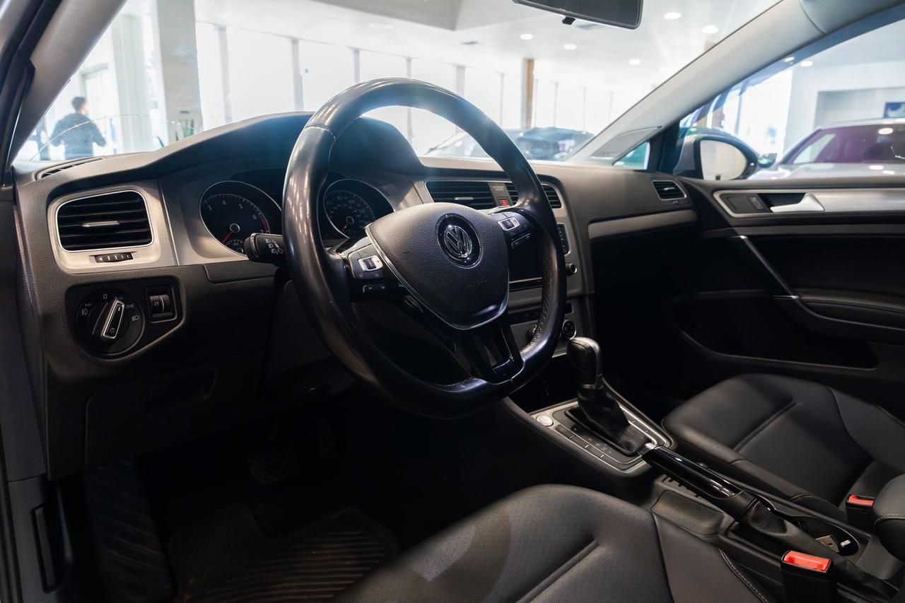 2016 Volkswagen Golf SportWagen SE Gladstone OR