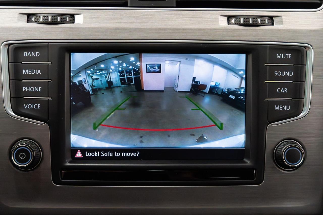 2016 Volkswagen Golf SportWagen SE Gladstone OR