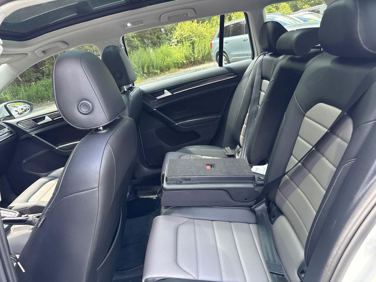 2016 Volkswagen Golf SportWagen TSI SEL Dartmouth MA