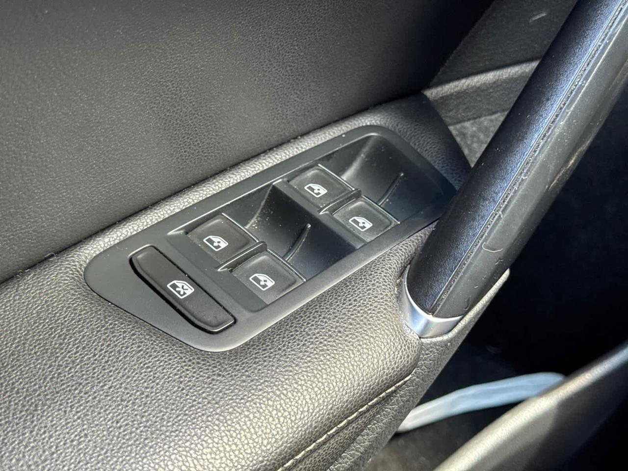 2016 Volkswagen Golf SportWagen TSI SEL Dartmouth MA