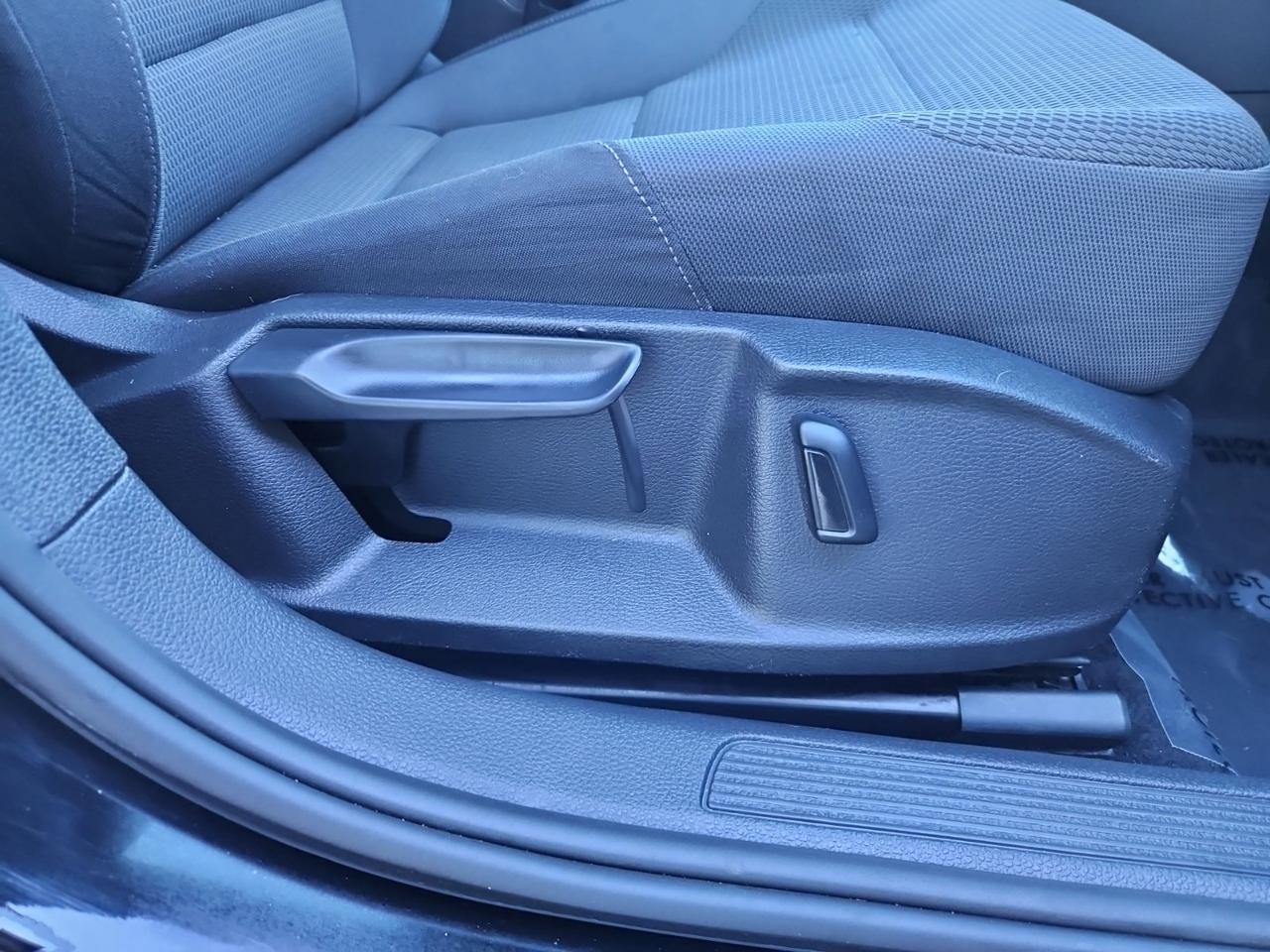 2016 Volkswagen Golf TSI S 4-Door Waldorf MD