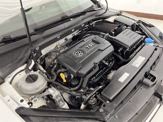 2016 Volkswagen Golf TSI SE 4-Door Carrollton TX