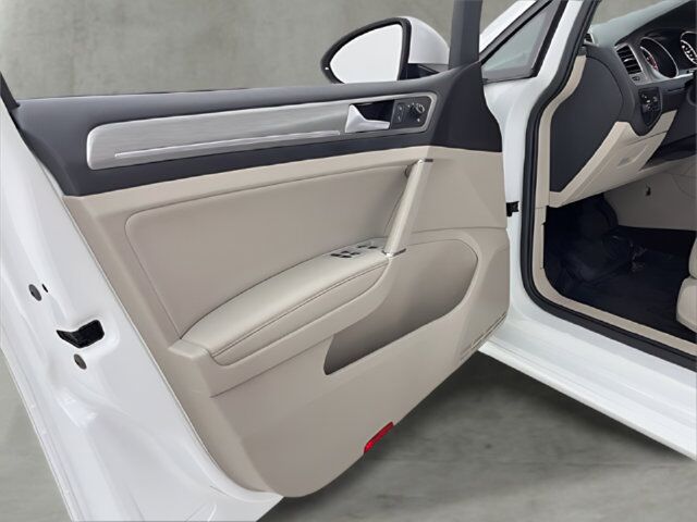 2016 Volkswagen Golf TSI SE 4-Door Carrollton TX