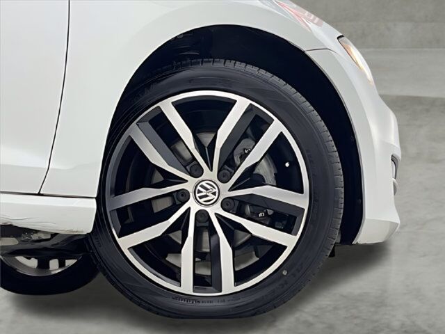 2016 Volkswagen Golf TSI SE 4-Door Carrollton TX